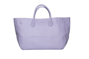 Sale in the Medium Classic Tote